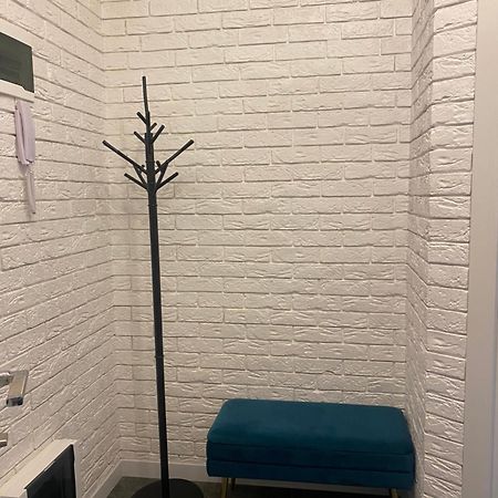 Апартаменти Люкс, Кондиціонер, Парковка, Авторинок, Медцентр Яна - 5Хв Lutsʼk Esterno foto